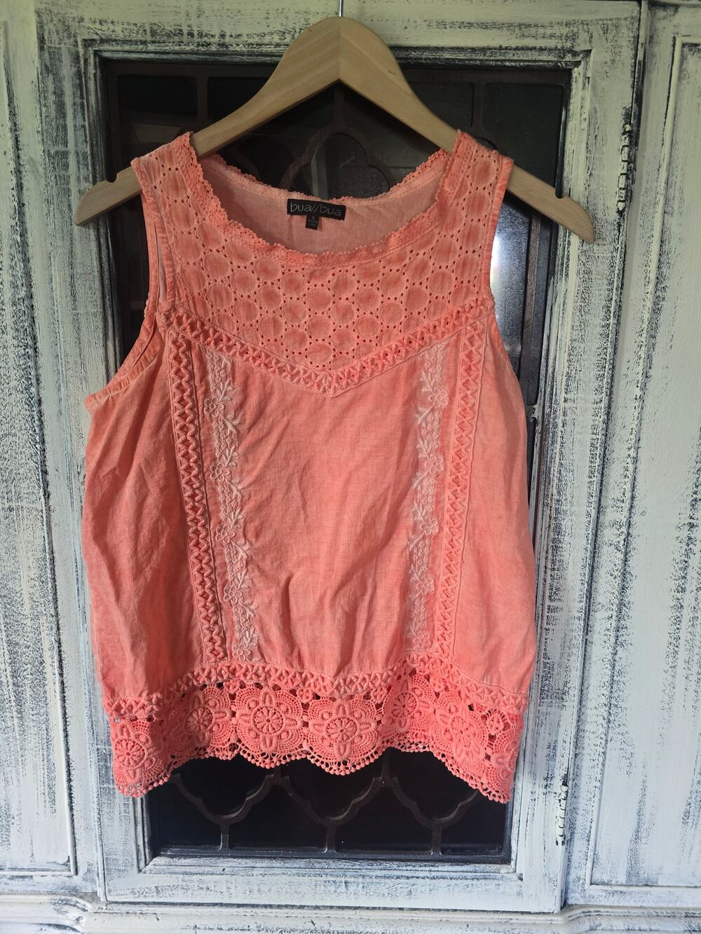 BUA Peach Lace Scalloped Tank Top - Small
